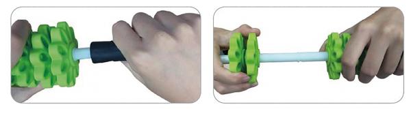 Massagerolle mit Griff verstellbar 12 Ringe Faszienmassage 43 cm schwarz/grün